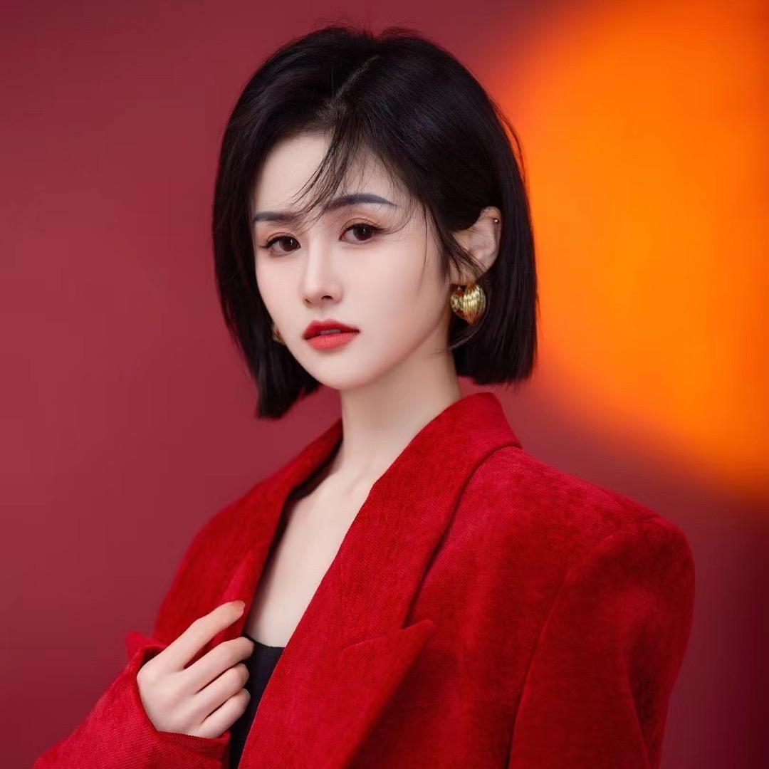 俞洋蕾（李不管老板娘）@抖音