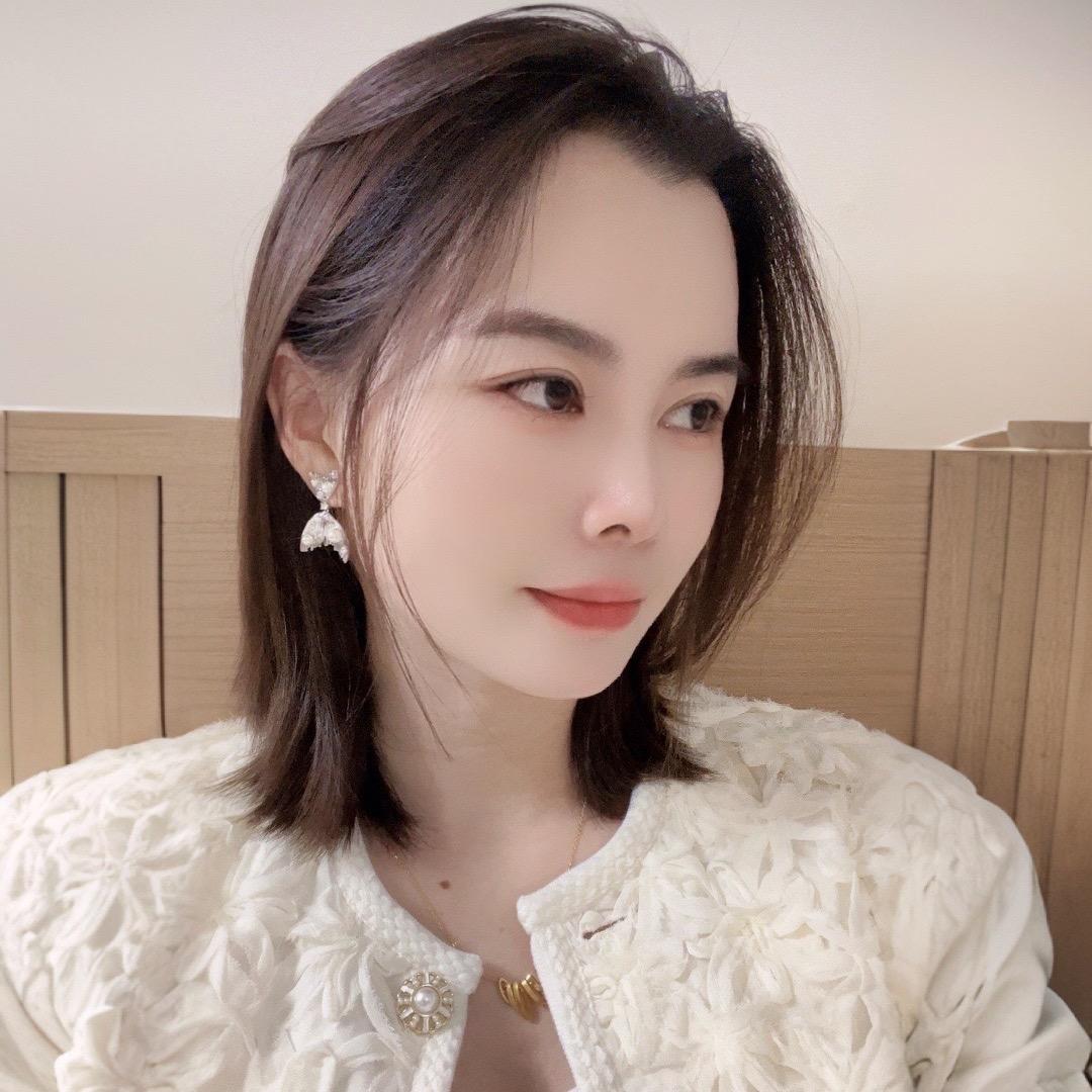 静静🐯🐯