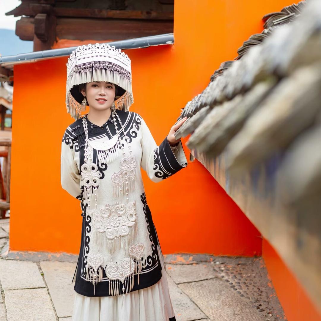 盼盼安全门木门官方号