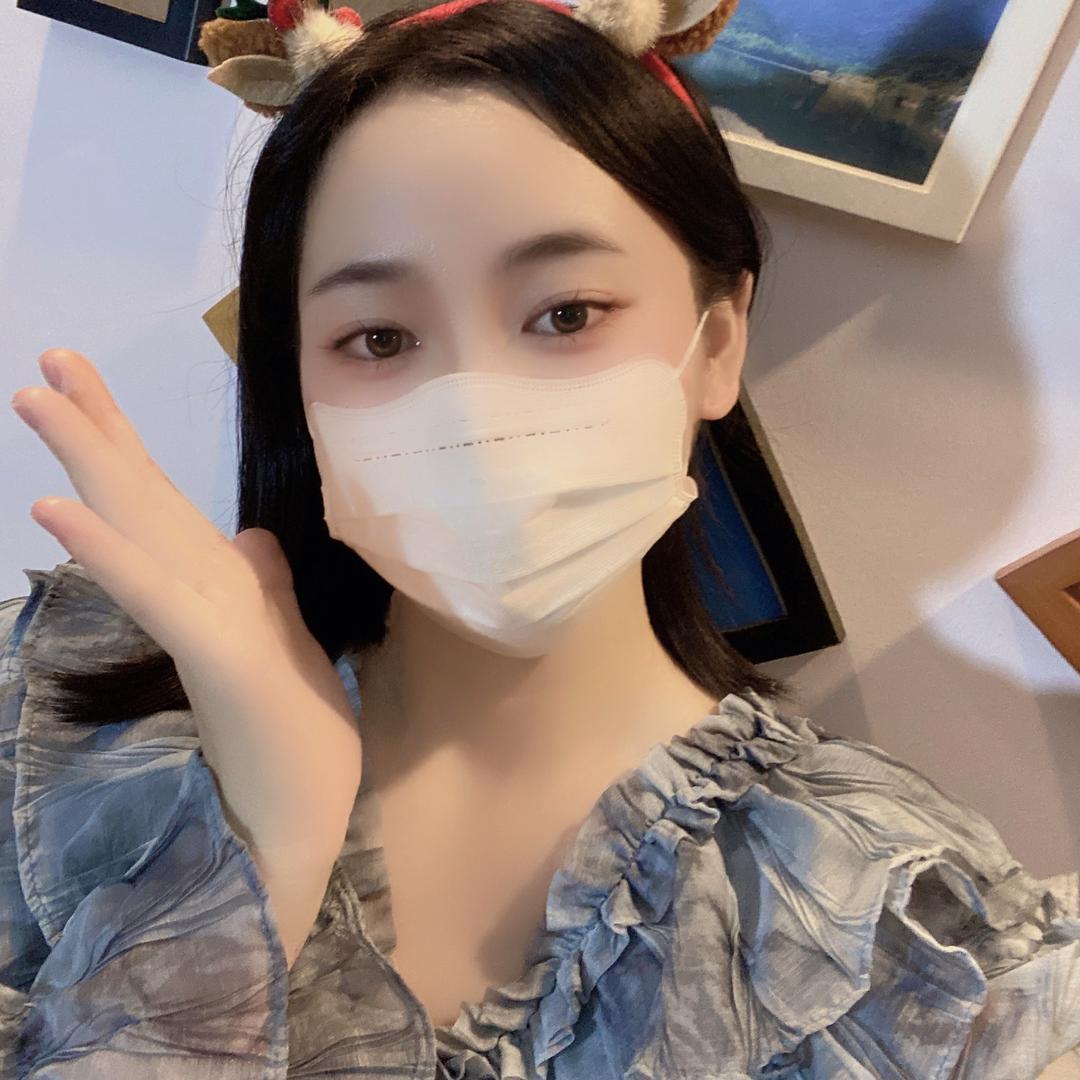 住海边的小鱼🐟