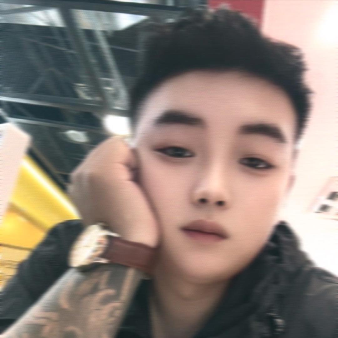 路亚周主任