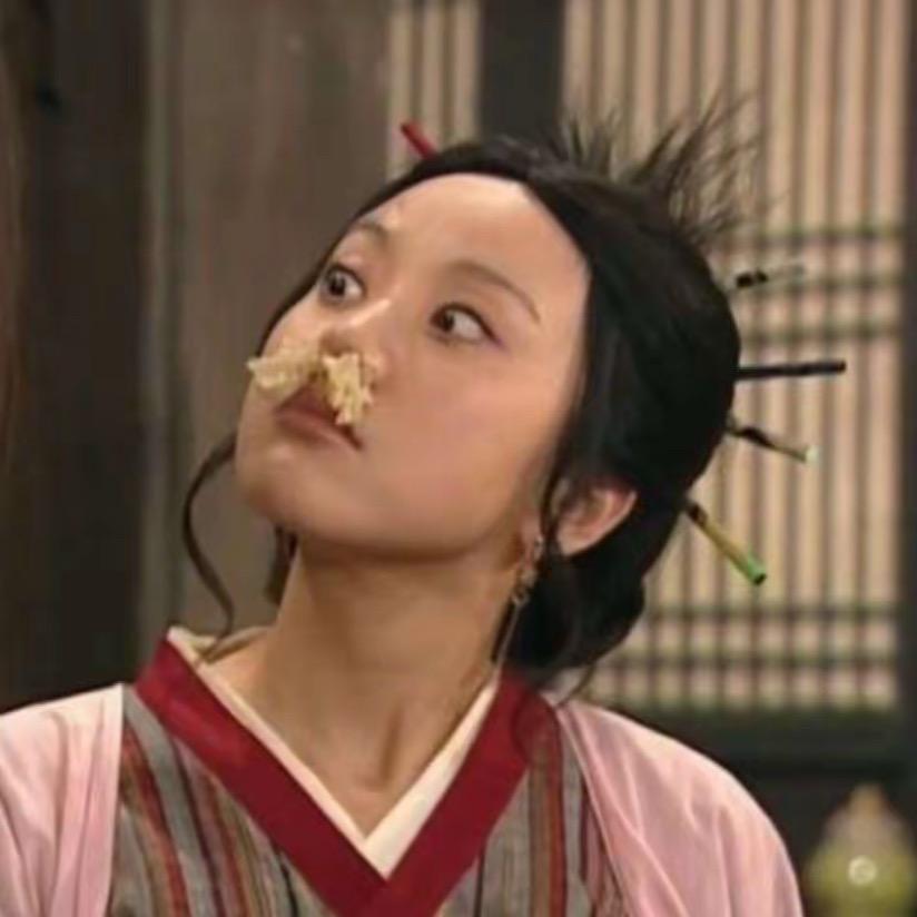头发乱了.