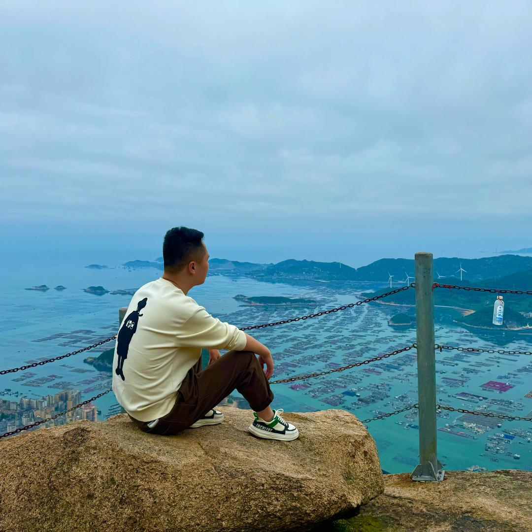 救世主在这