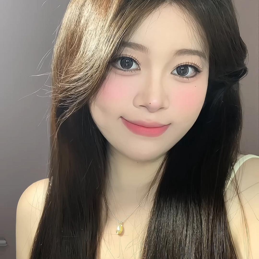 雪儿是个自来卷
