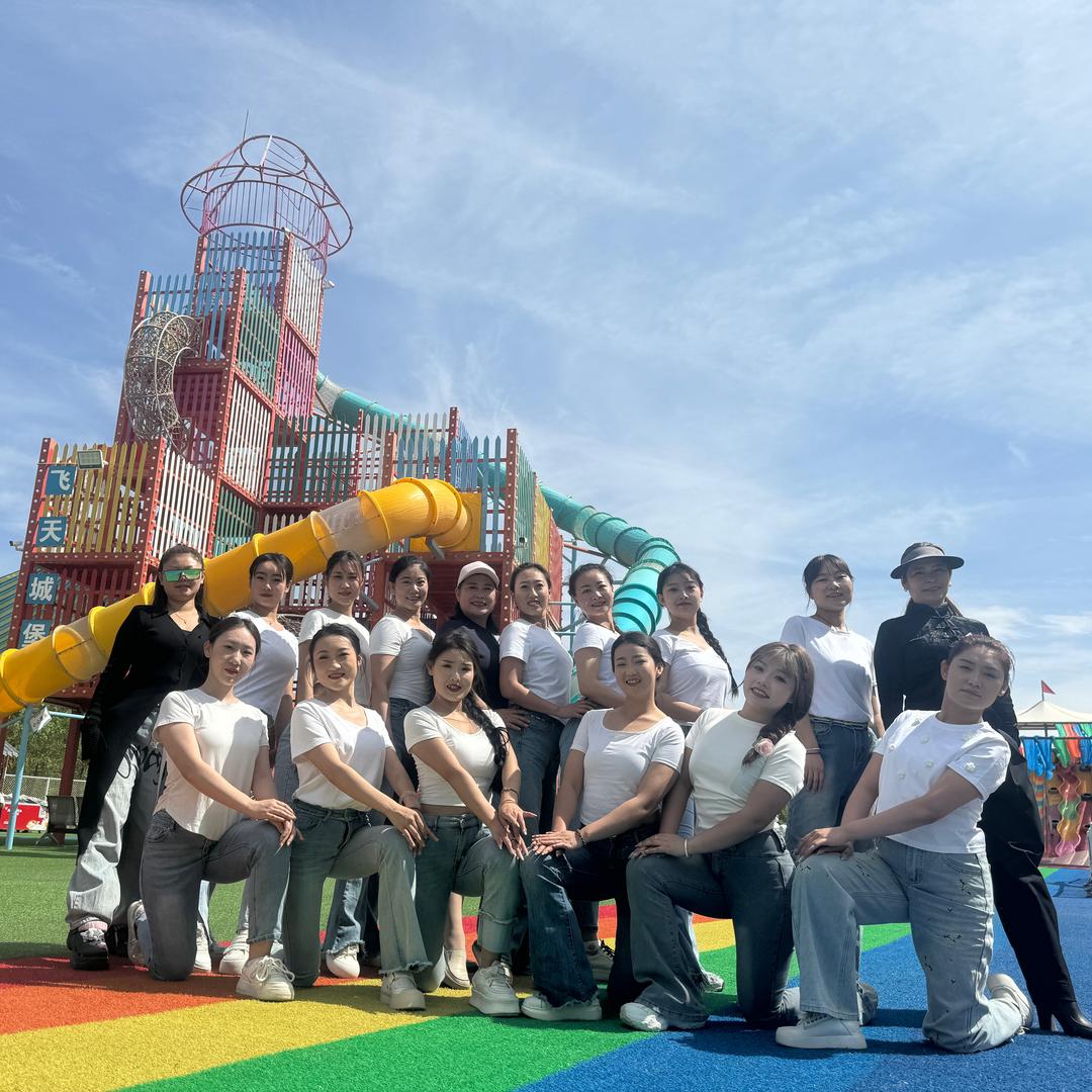 嘉峪关乐艺学舞蹈学校中国舞