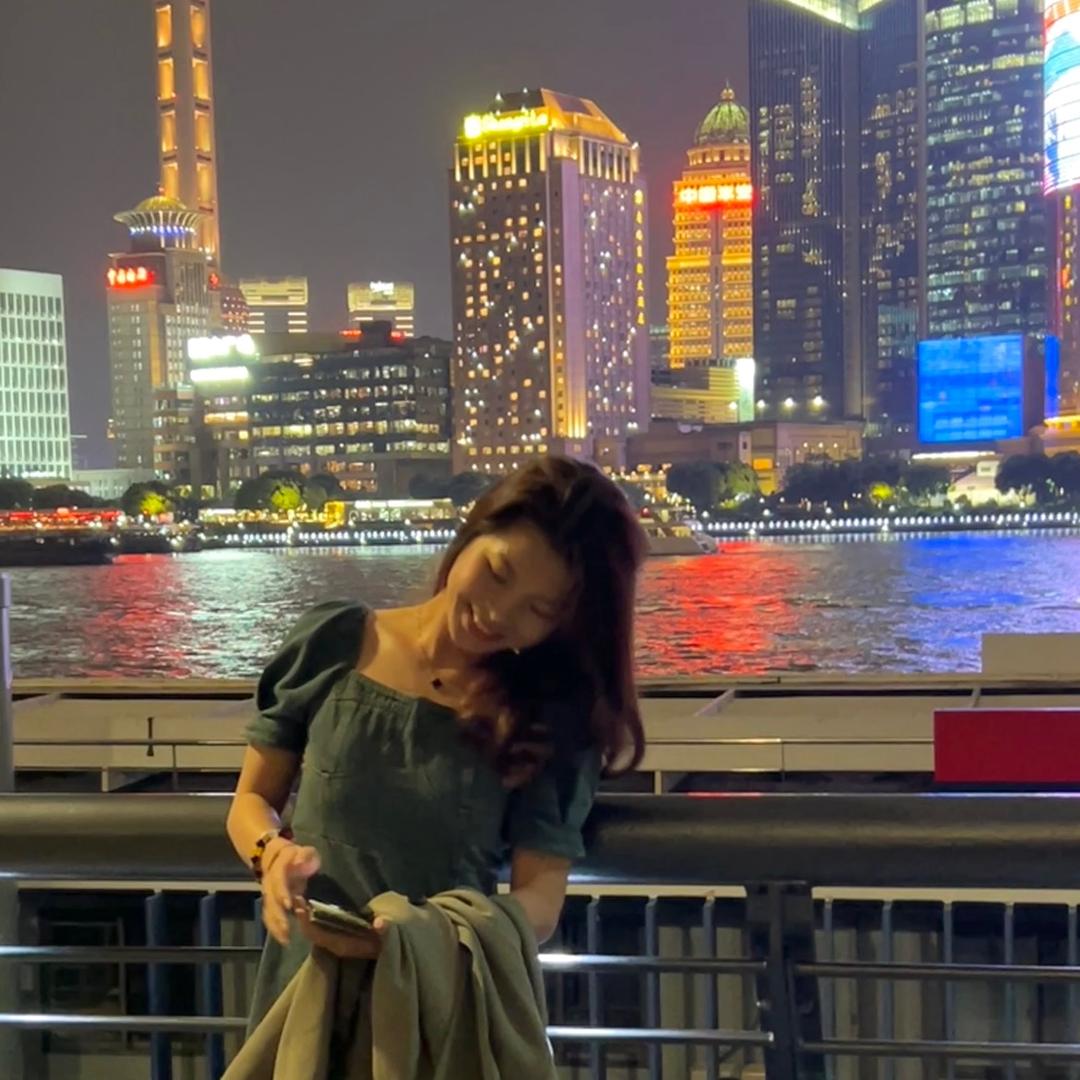 肖小姐(发财版)🐰孕中期