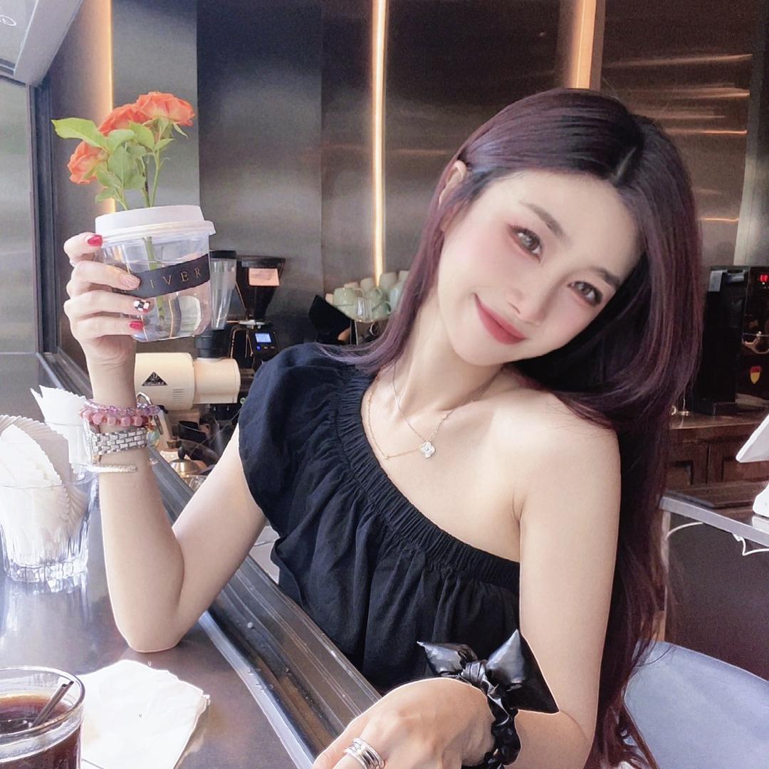 你的Vivi✨