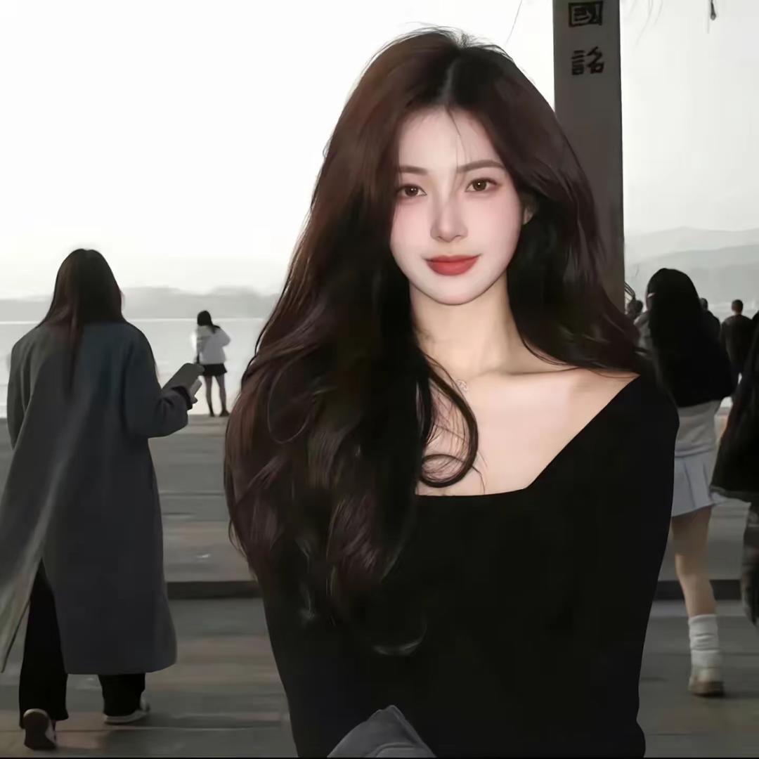 小张摇摇头🧸