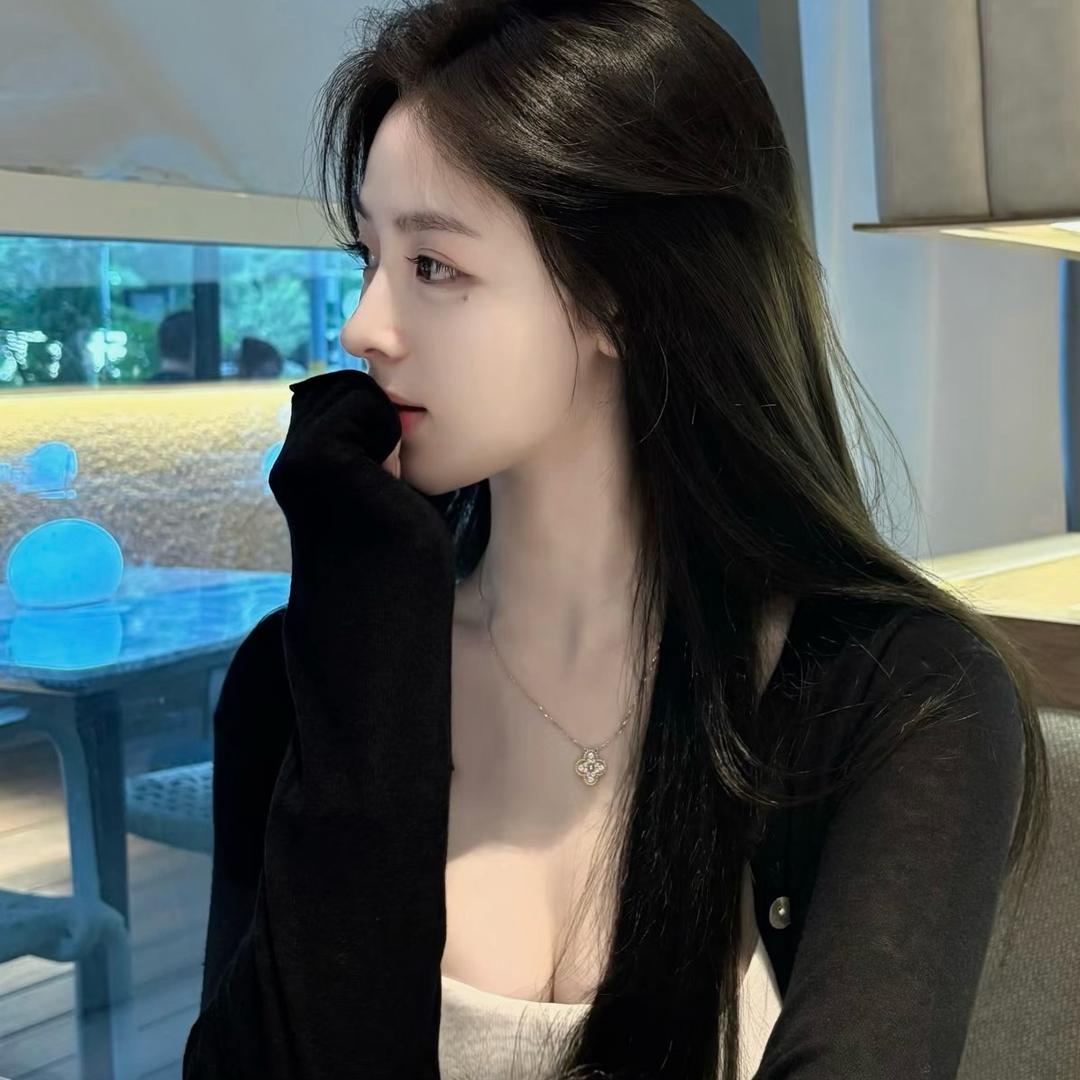 鹅鹅妹妹