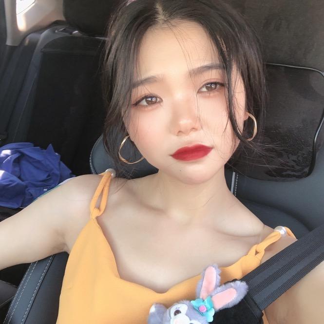 🥀⁽⁽ଘ小啊妹ଓ⁾⁾