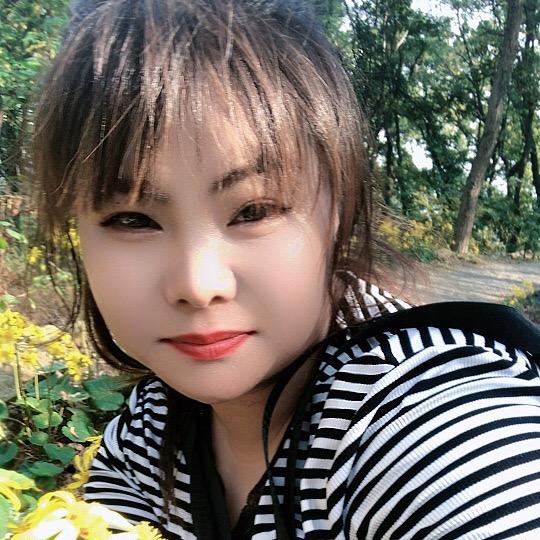 菡伟妈妈（商品在橱窗）