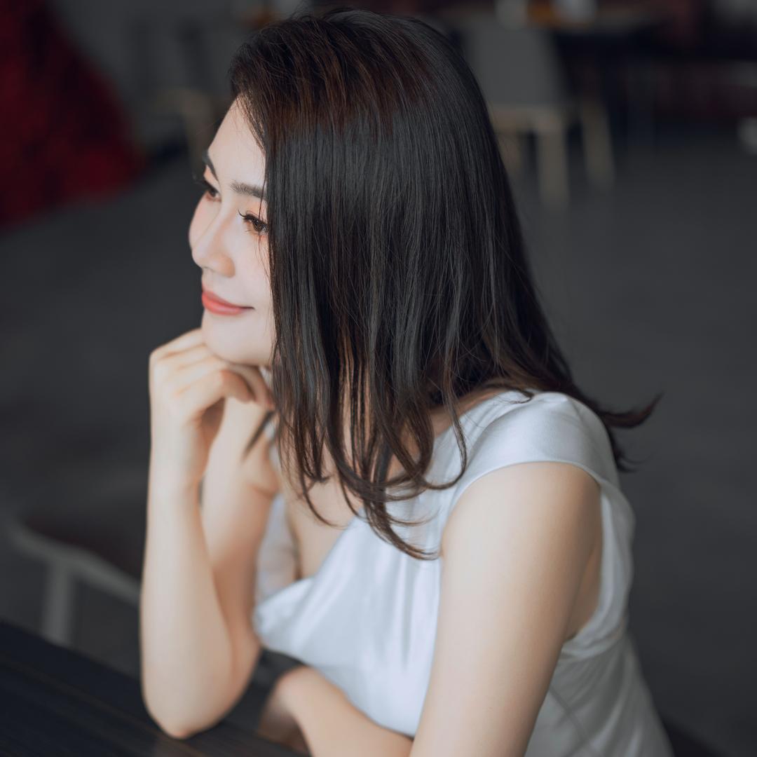 一个小肥吖