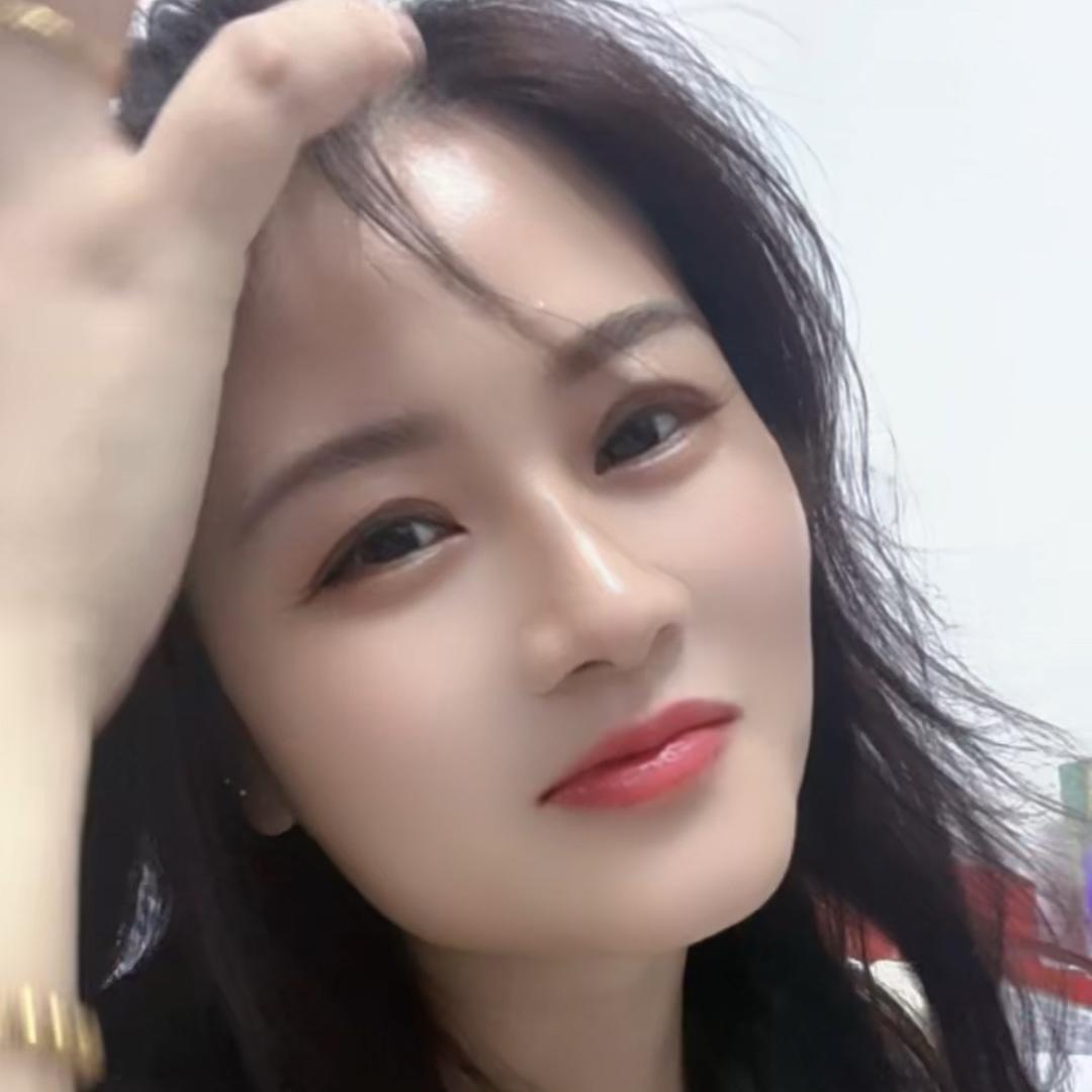 大嘴妹