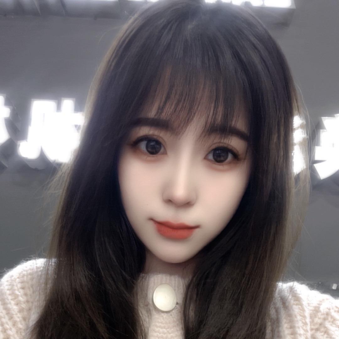 珊珊和她的车佰佳