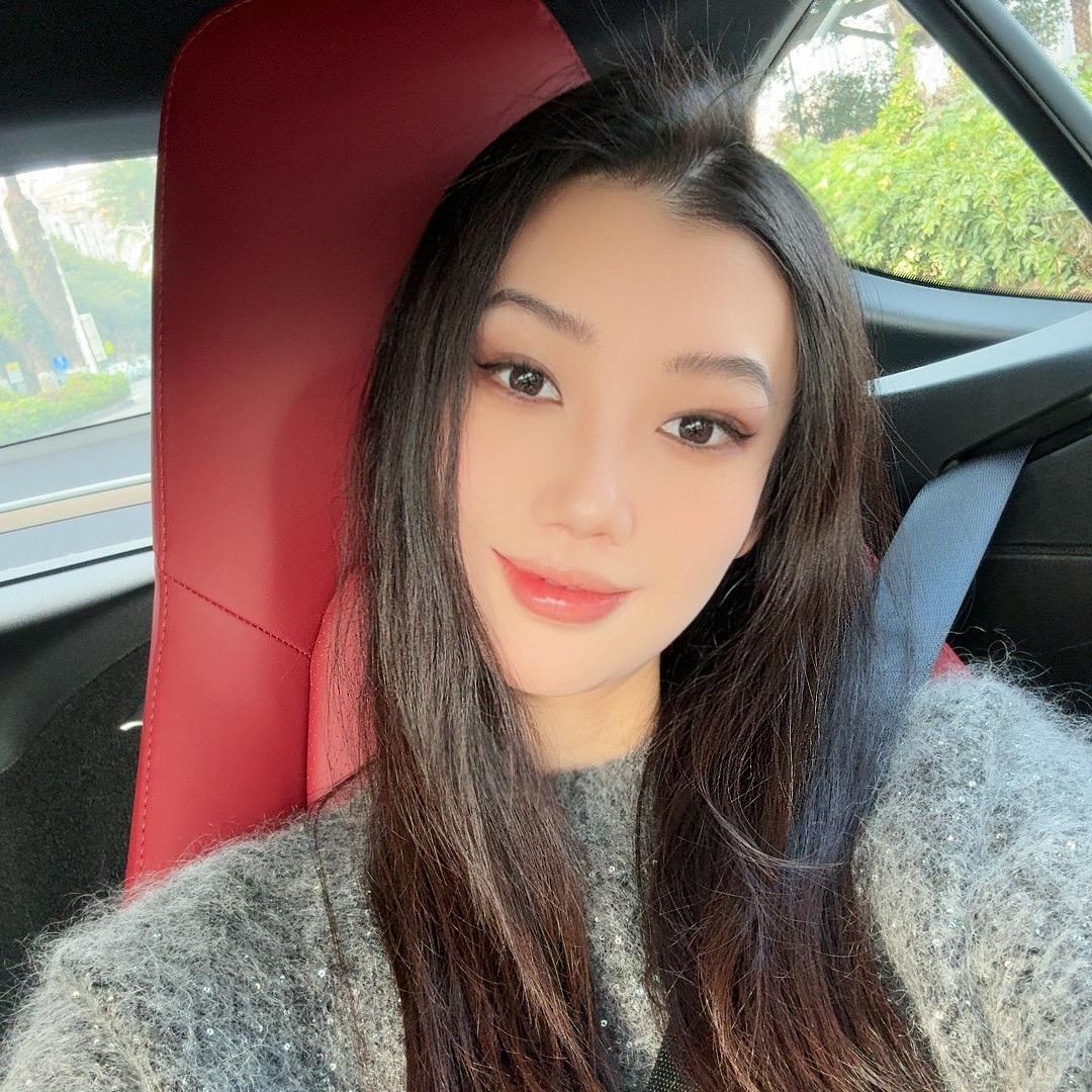 达姿家.Momo大小姐
