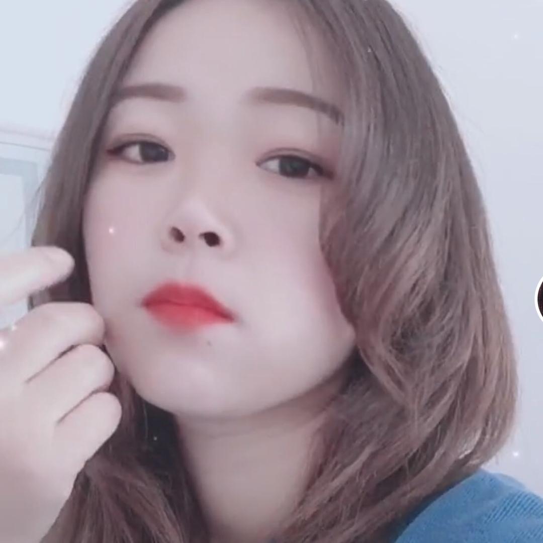 @小荷