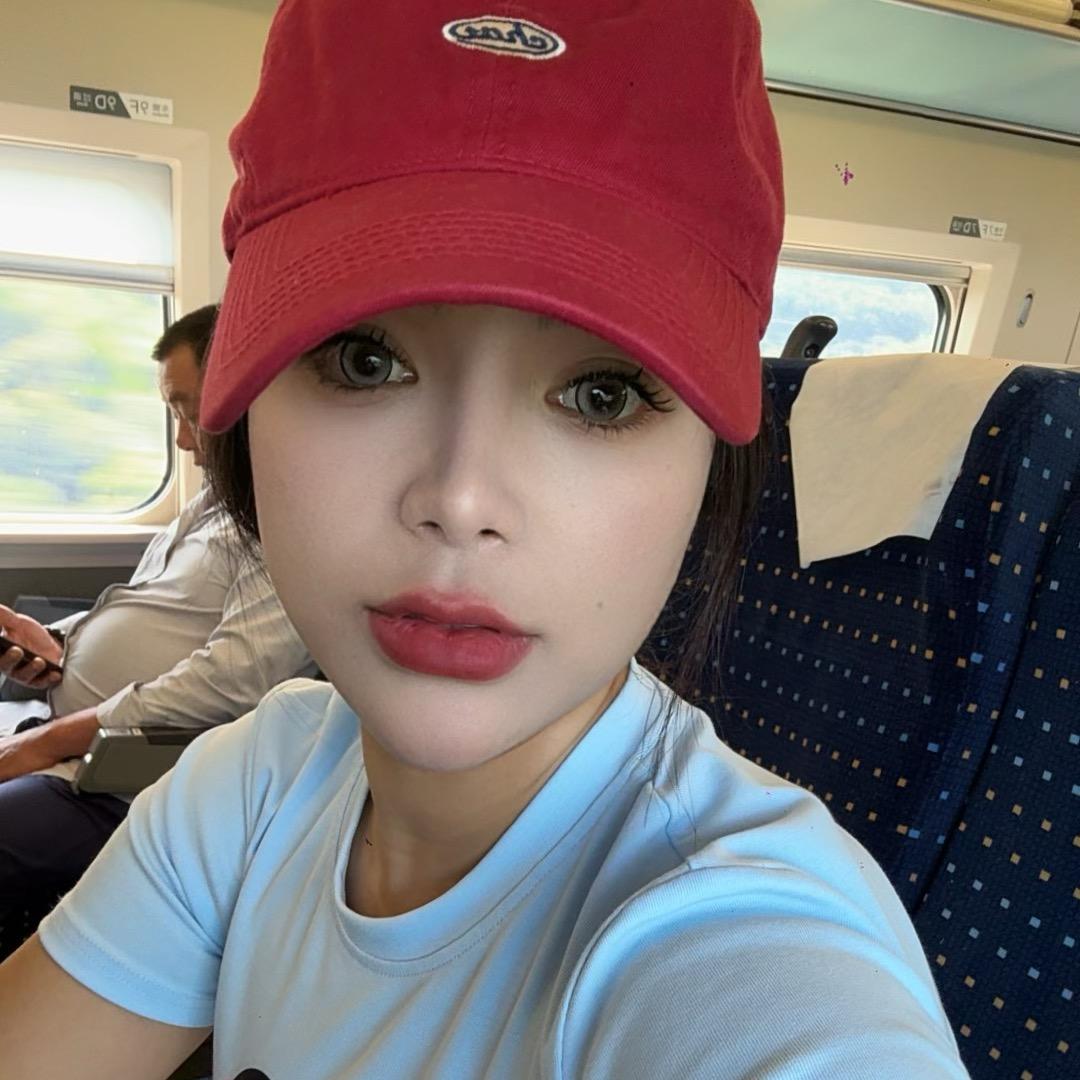 新晃工贸中心“偶资1988轻奢管”小太阳