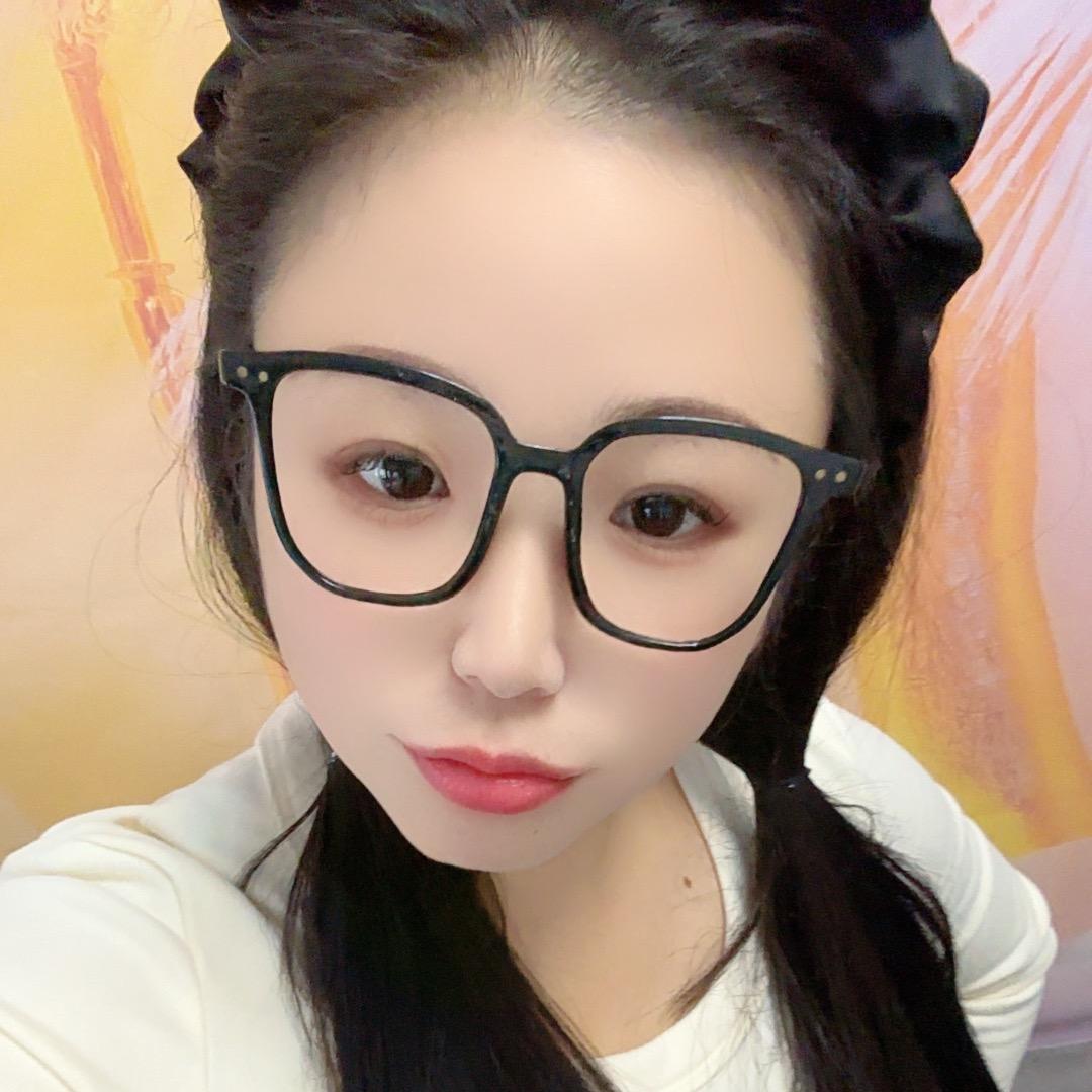 伊伊