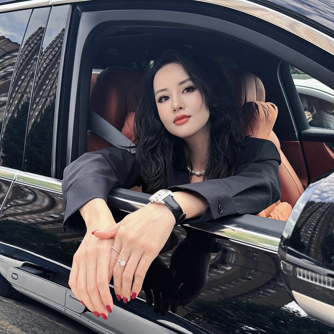 石阡县飞儿米兰服装店