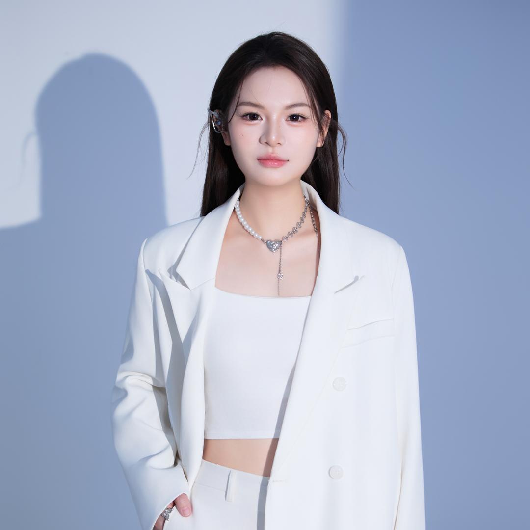 小姐姐（凤儿）