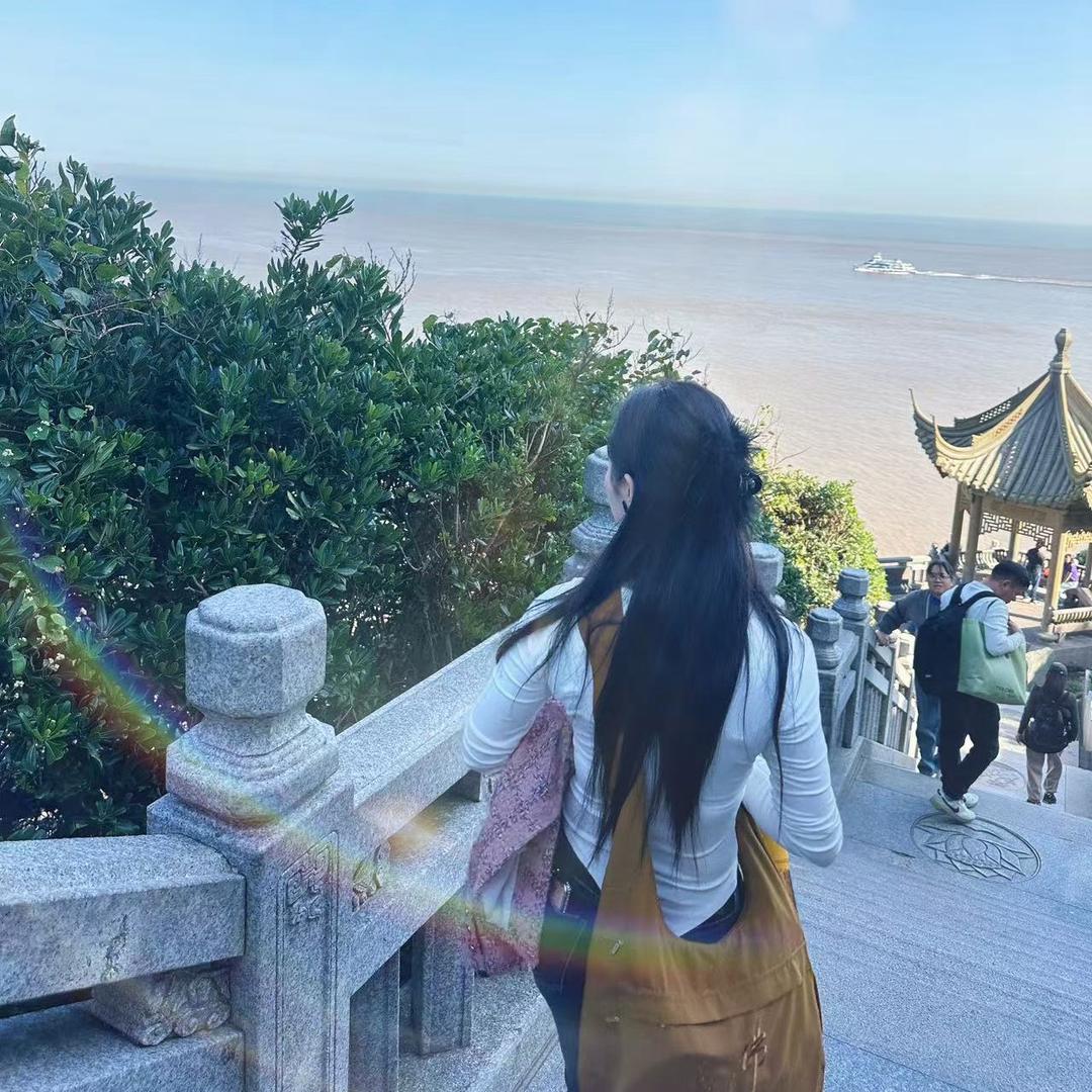 娄雨婷