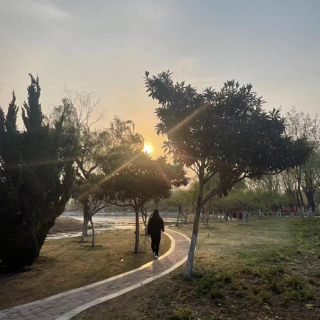 坤超88（橱窗有好物分享）