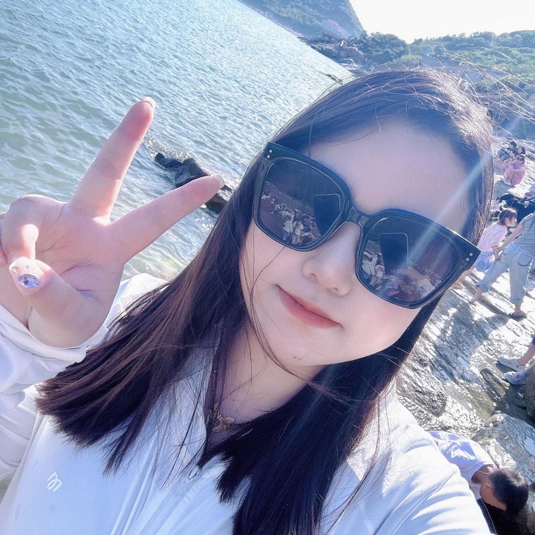 小乔很努力（不要连赞）