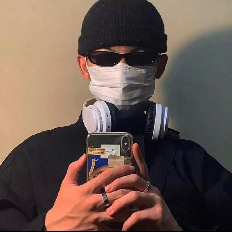 /.