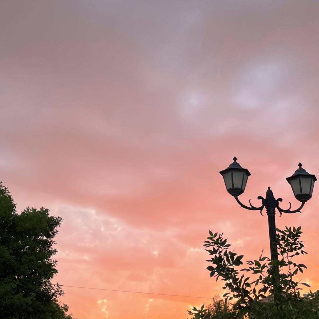 怪卜啦嚓蹦吧嗒