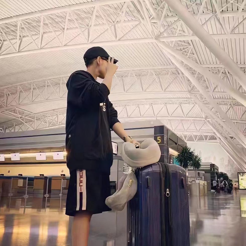 莫欺少年穷！