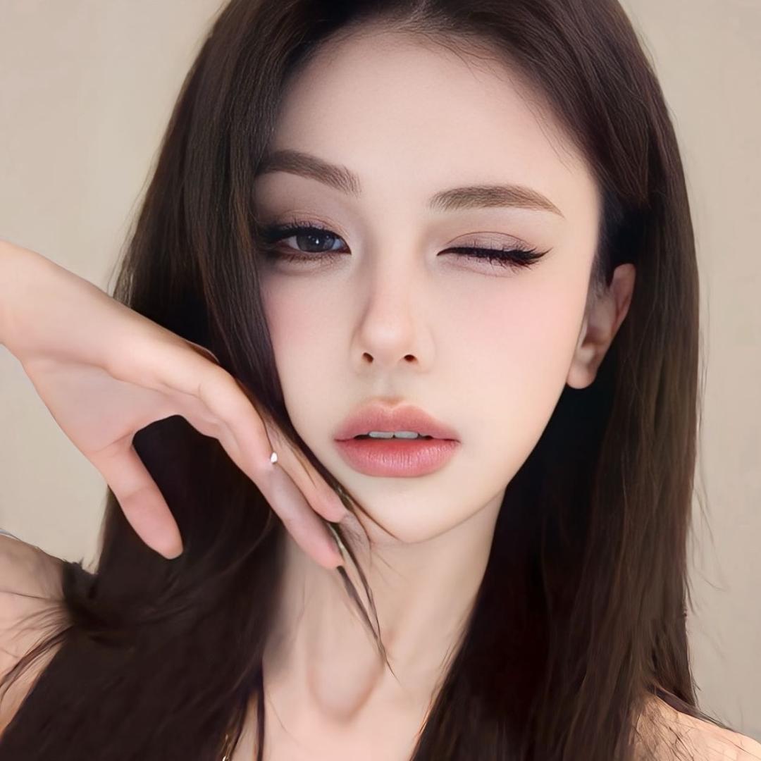 连告别都双手插兜的女人