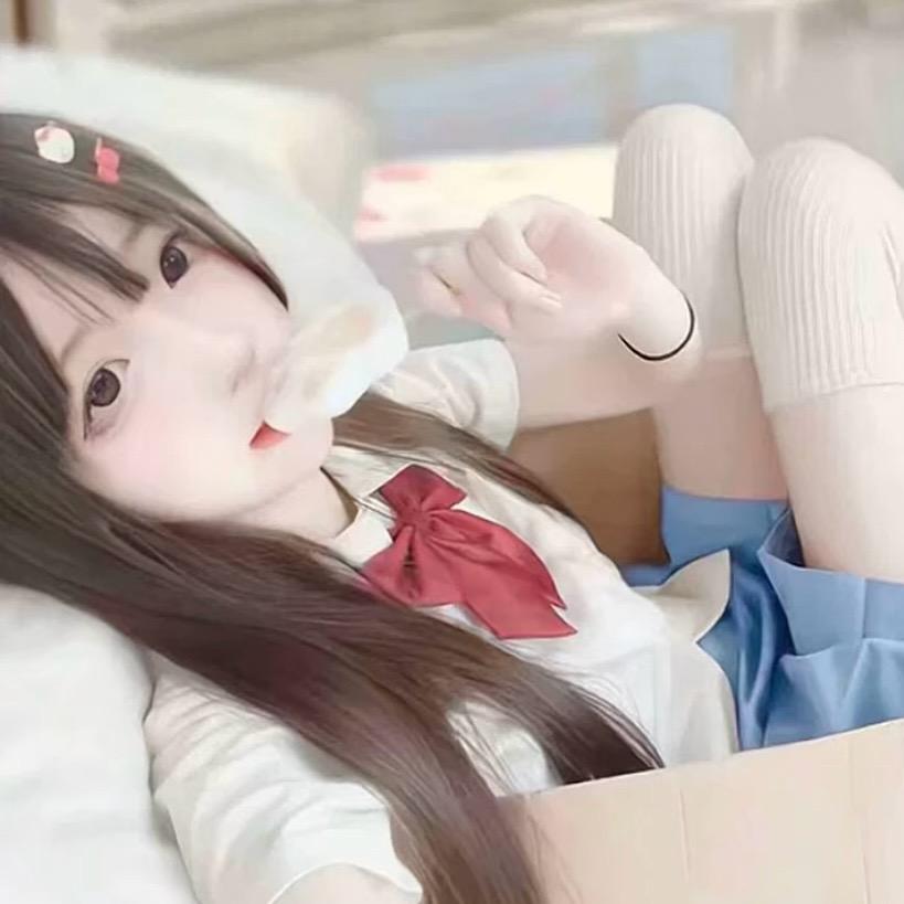 7iu^头像