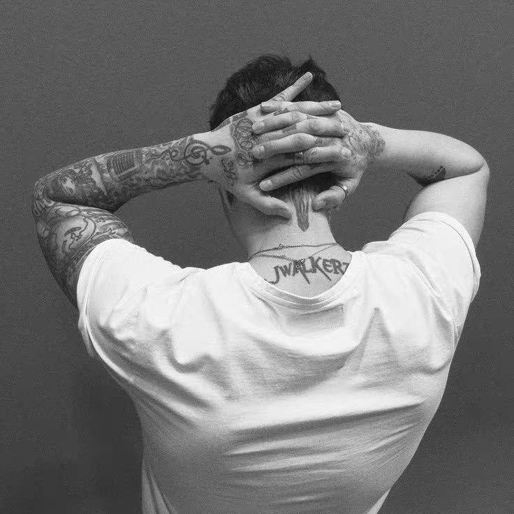 代逸-专业男士发型设计