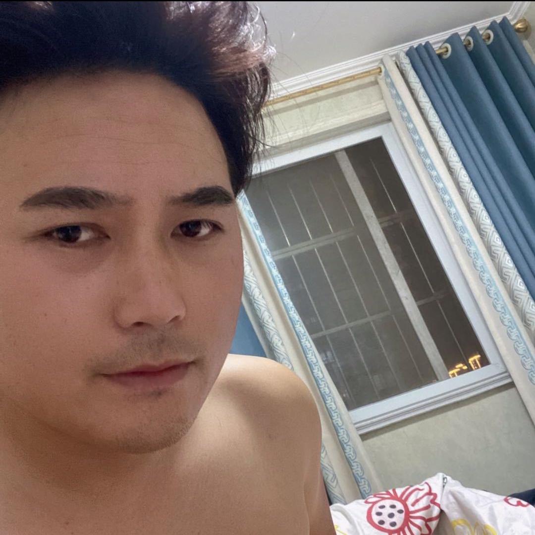 黄黄 🥷