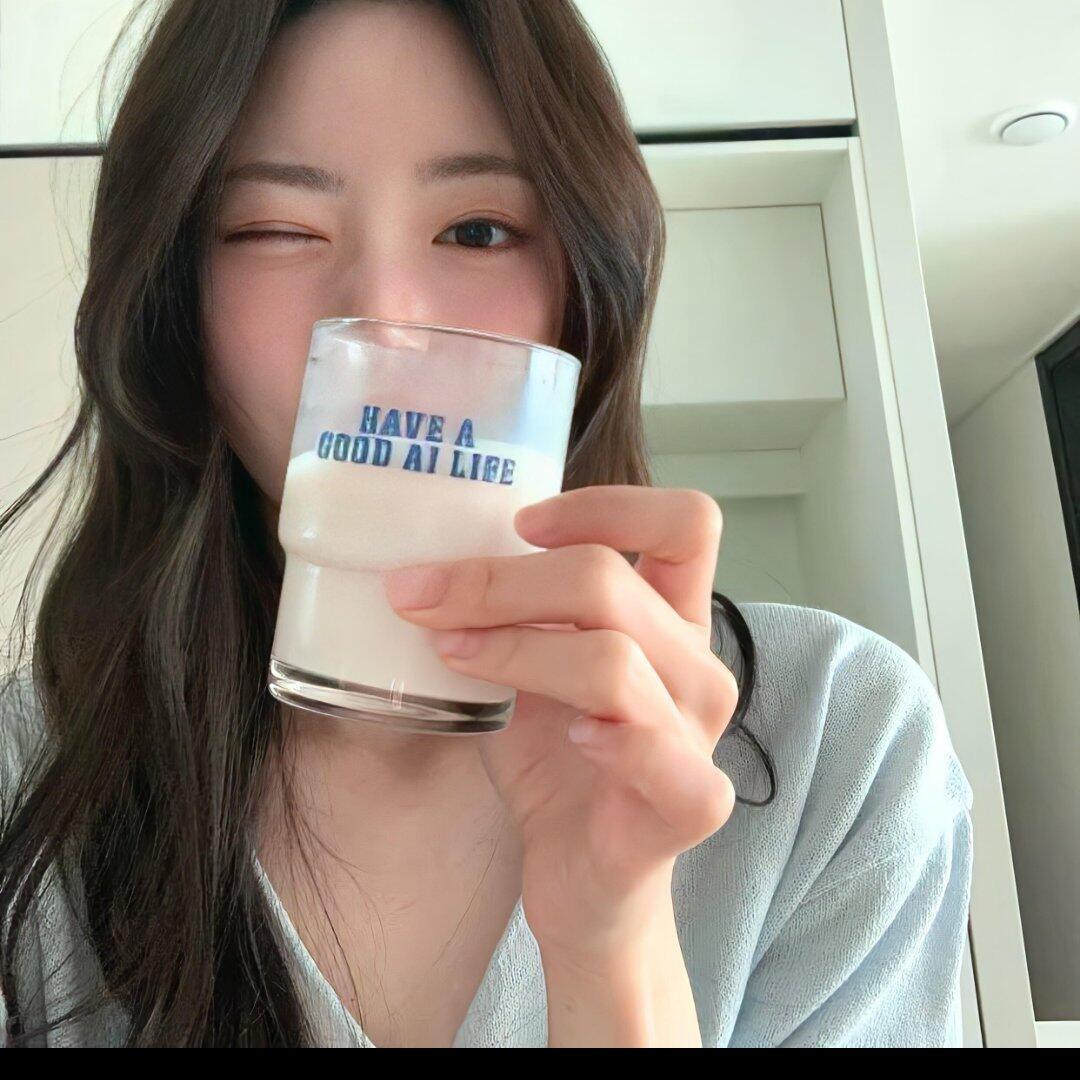 小瓦超爱喝
