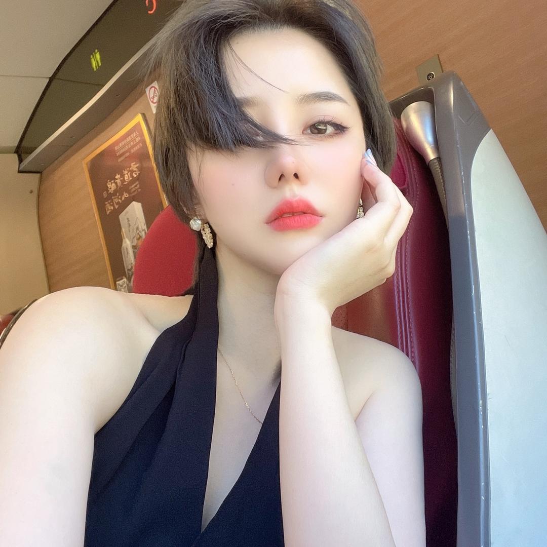 @小语