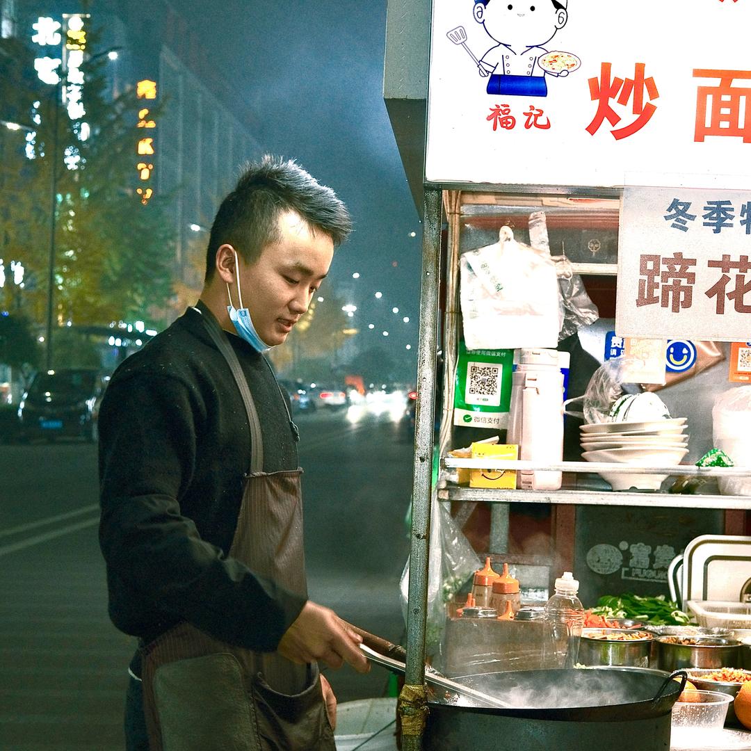 @符卓