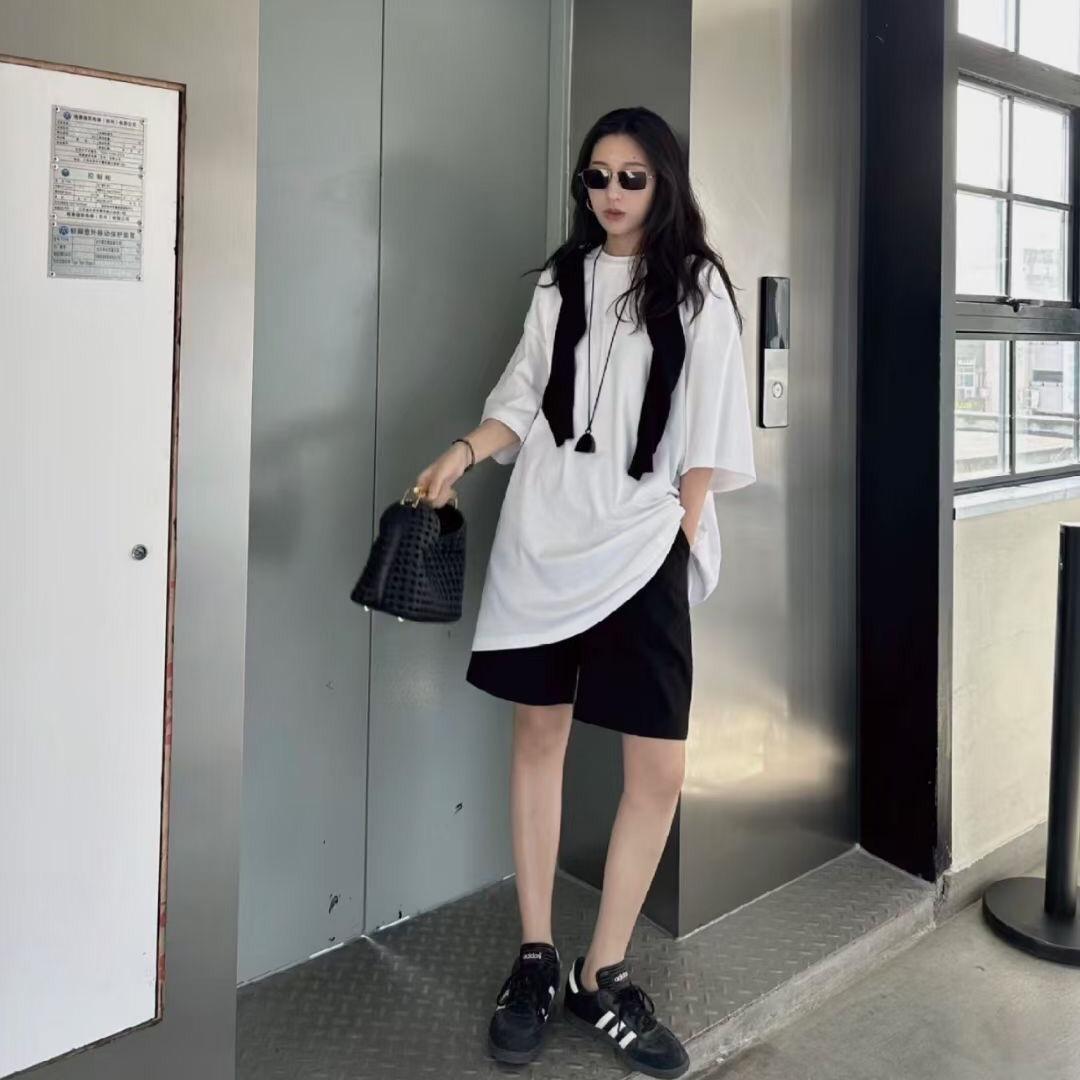 玲儿养心馆（U盘在橱窗）