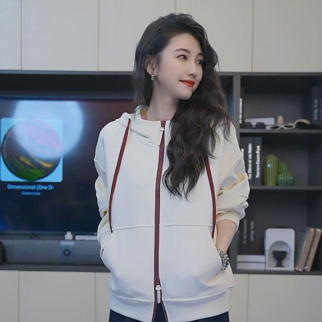 小乖逃服饰店