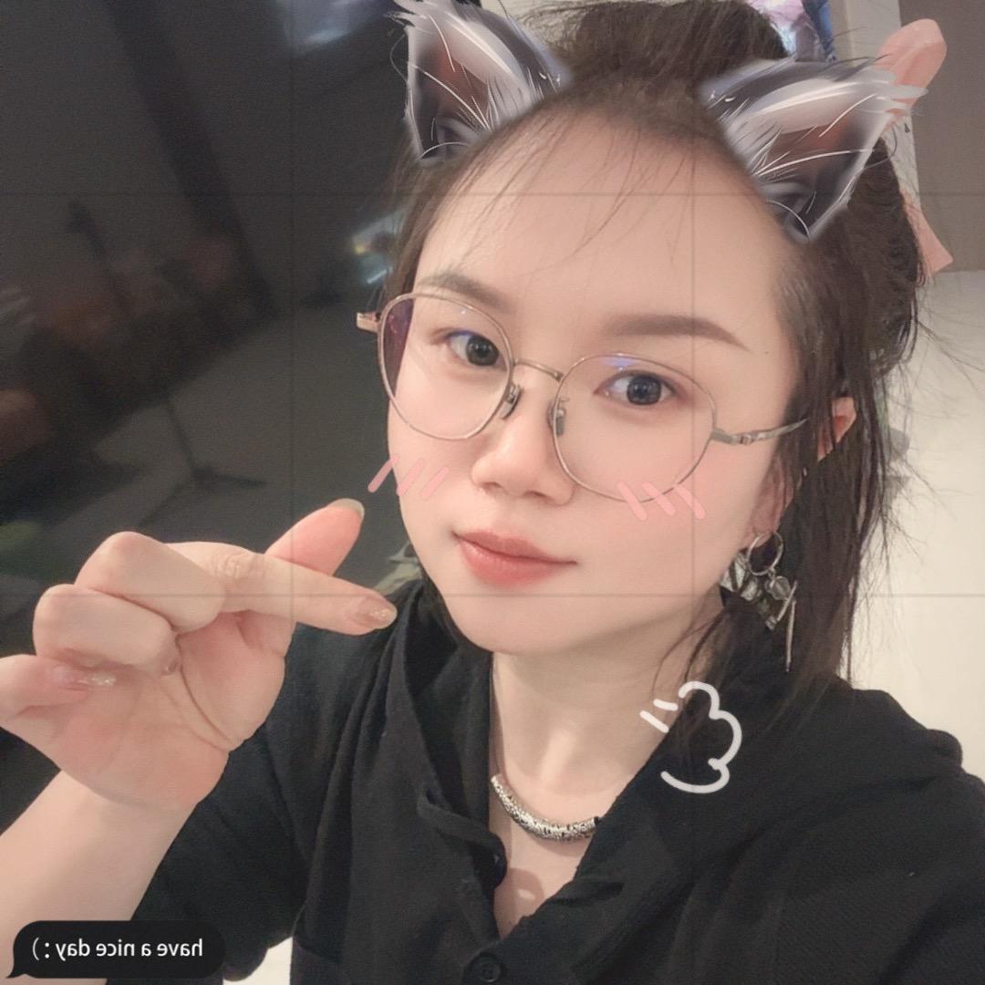 小吴姐（二手车对俄出口）