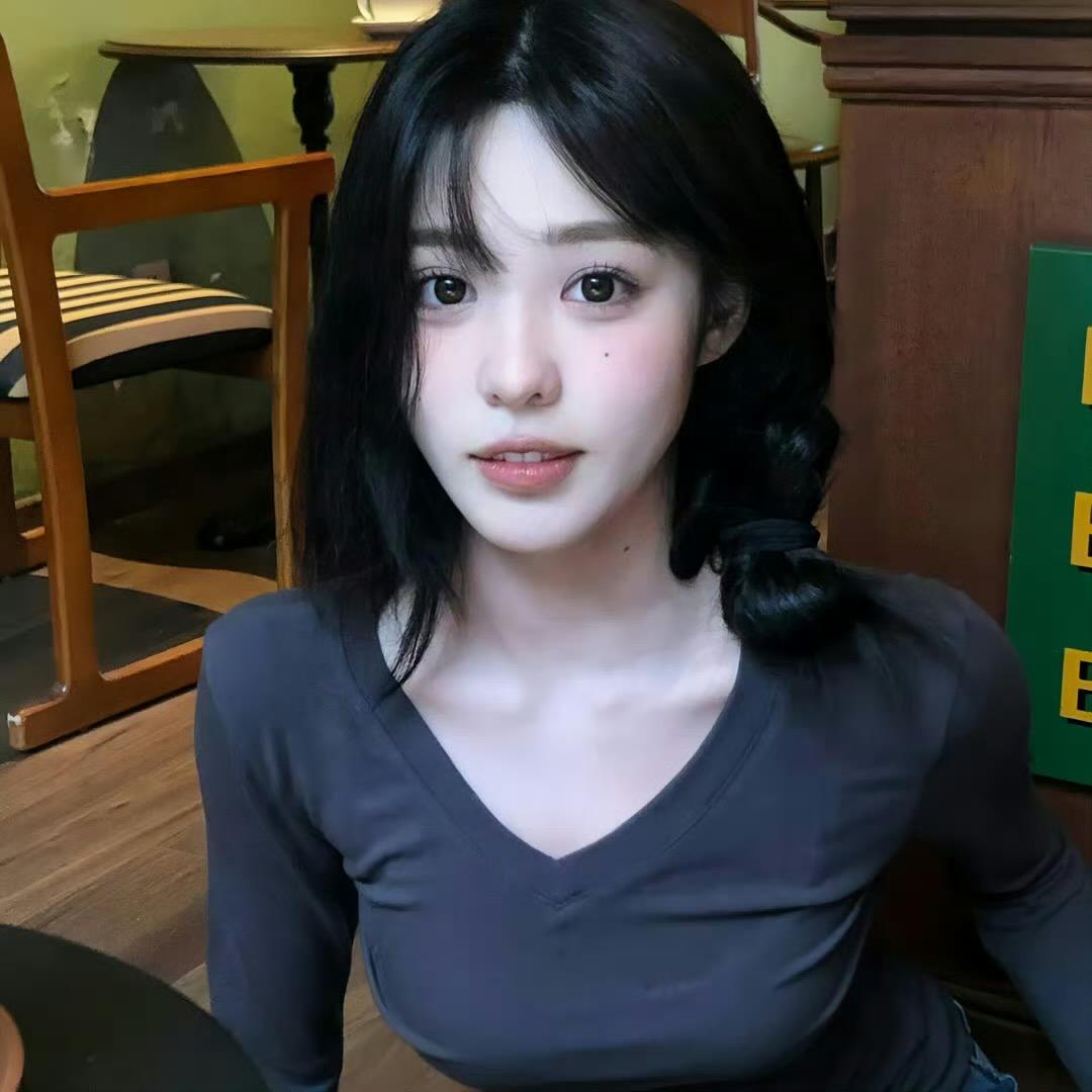 吴小圆同志！