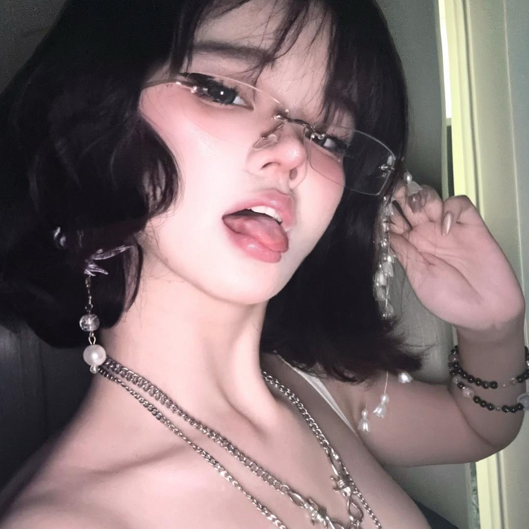 Surreal六颗桃