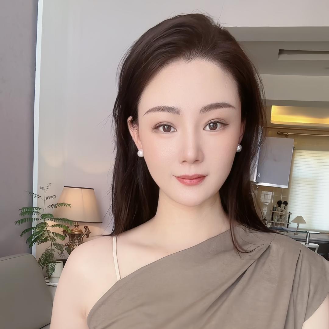 爱吃的娅吖