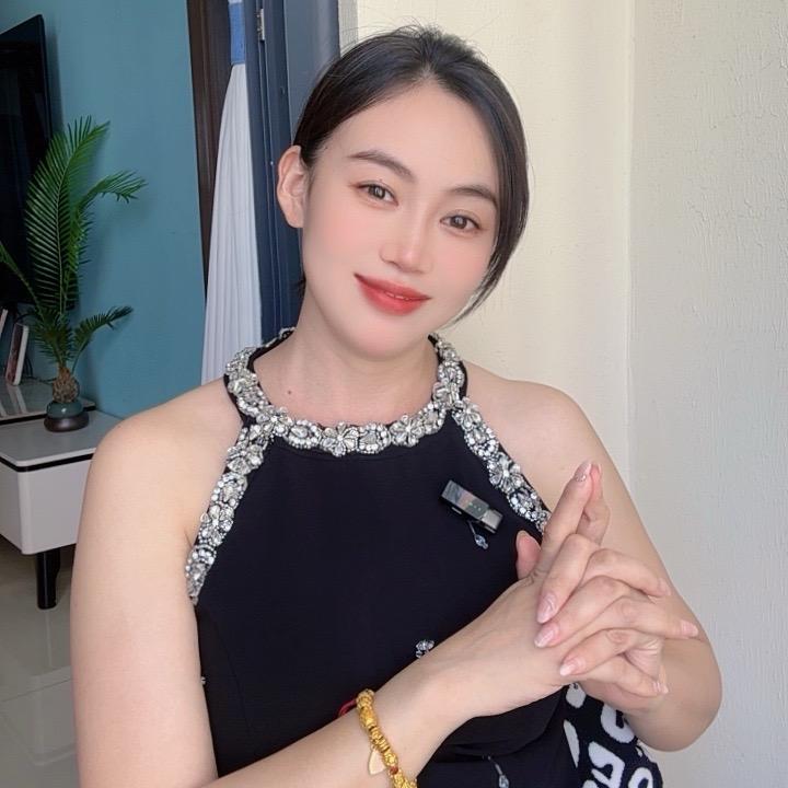 深圳调肤$萱老板