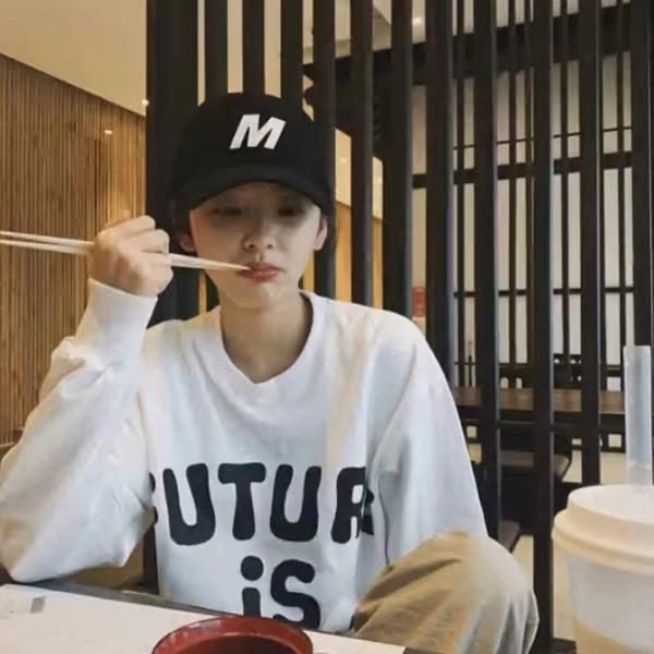 吃饱了不饿-
