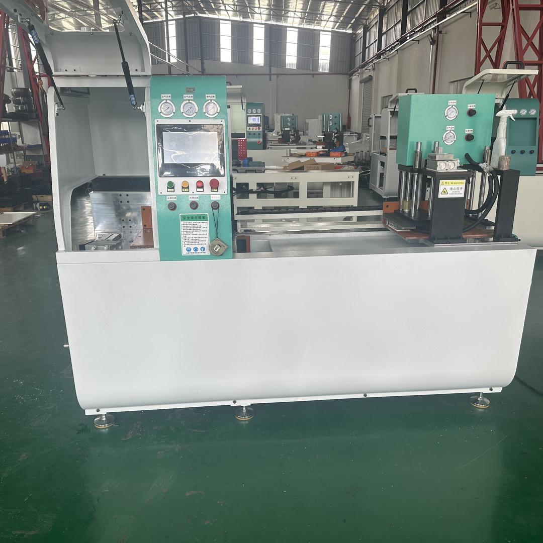 林机长 广东鸿锋切铝机源头厂家