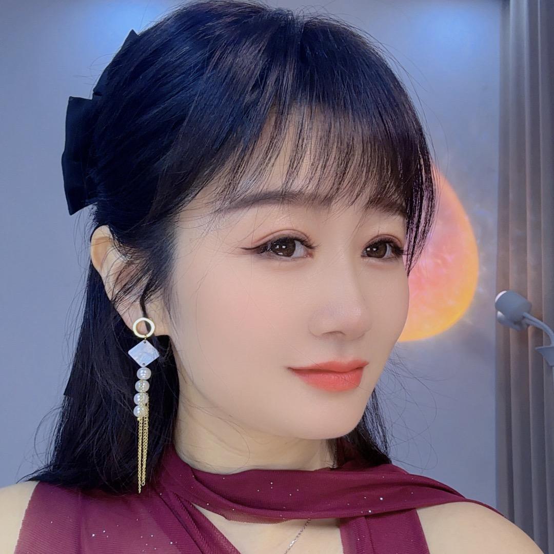 💋 ╰纯纯の小女人╮
