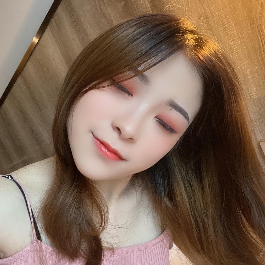 -小孃孃👱🏻‍♀️