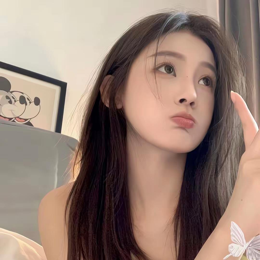 脸圆圆.
