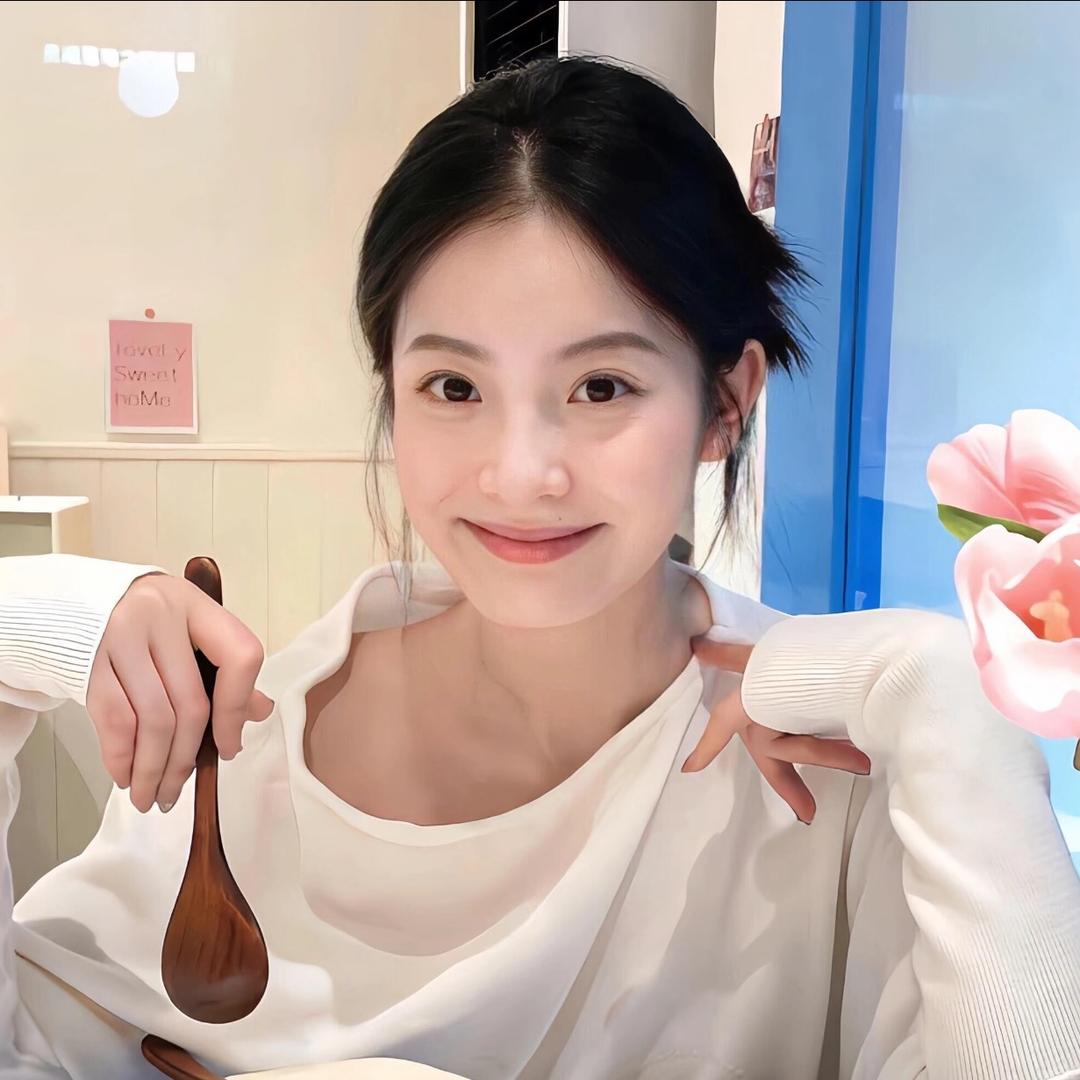 ，。